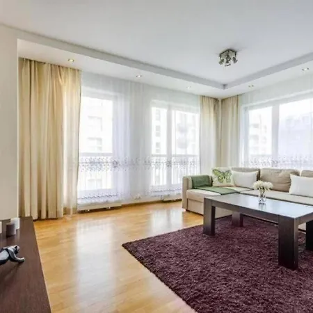 Szafarnia 7 46 Urbannestgroup * Gdańsk
